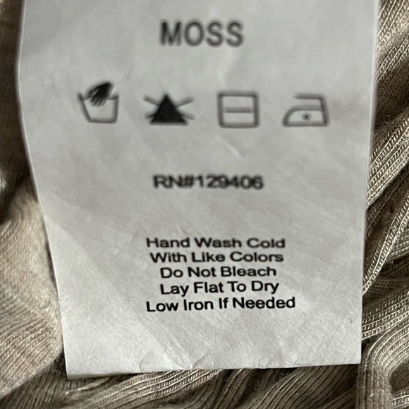 Venus Top - Picture 6 of 6